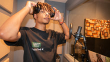 Load image into Gallery viewer, 1340 CARHARTT FRIENDS AND FAMILY - TSHIRT