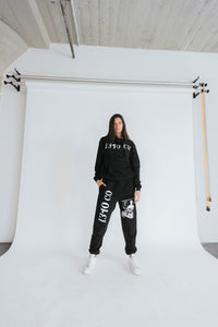 1340 on CHAMPION SWEATPANTS