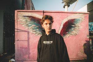 2 TSHIRTS + 1 HOODIE - MYSTERY BOX